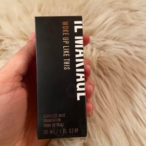 IL Makiage foundation in shade 035